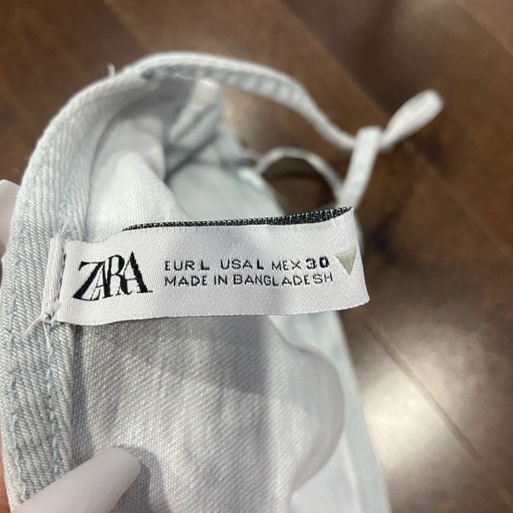 Pale blue denim tank top - Picture 6 of 6